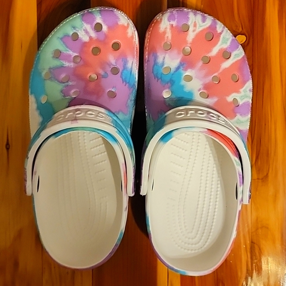 CROCS ClassicTye Dye W/7 - M/5